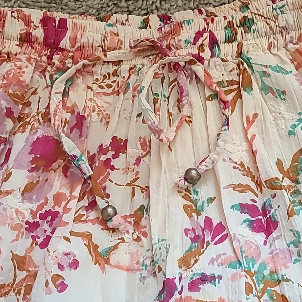 Cotton Watercolor Floral Flutter Mini Skirt - Picture 3 of 14